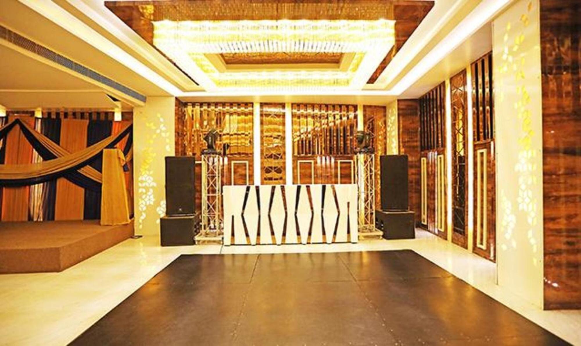 Fabhotel Ronald Inn Faridabad Exterior foto